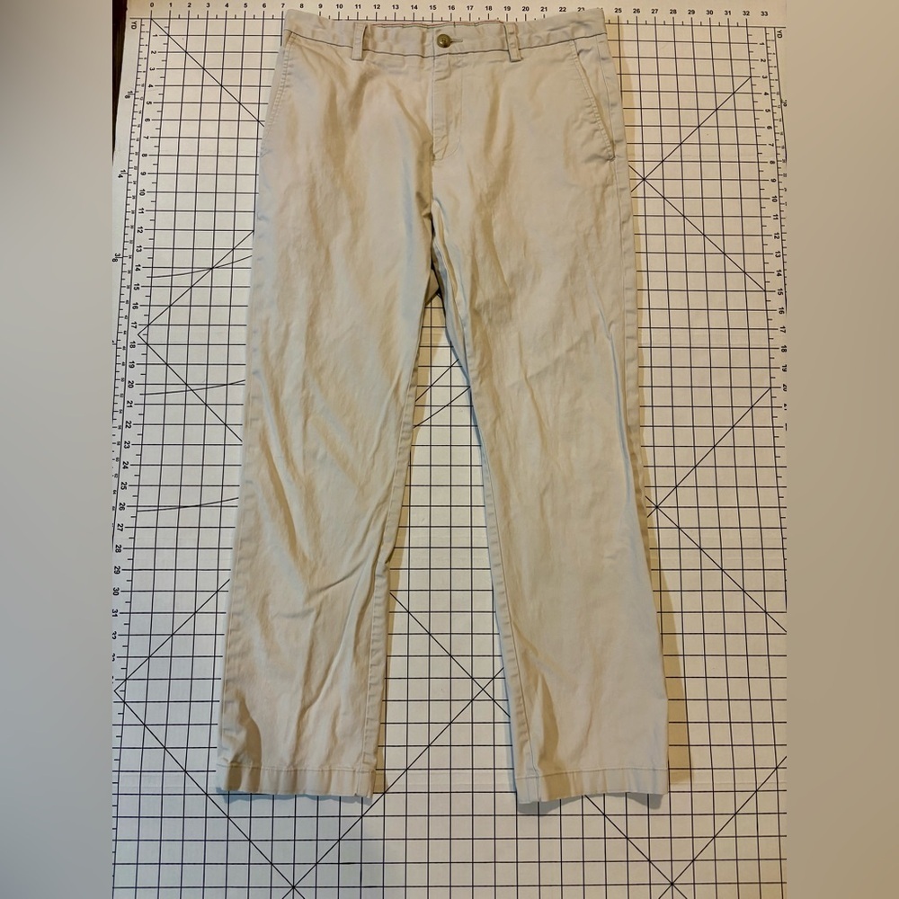 Southern Tide Men’s Size 33/30 Beige Chino Pants